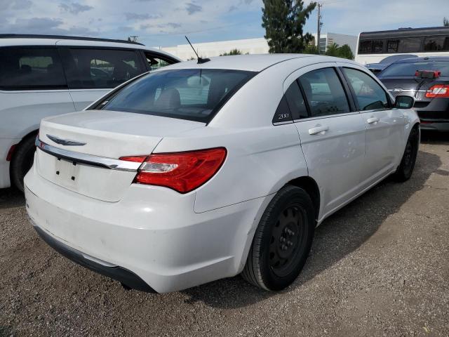 Photo 3 from auction – 2014 CHRYSLER 200 LX with VIN 1C3CCBAB2EN142722