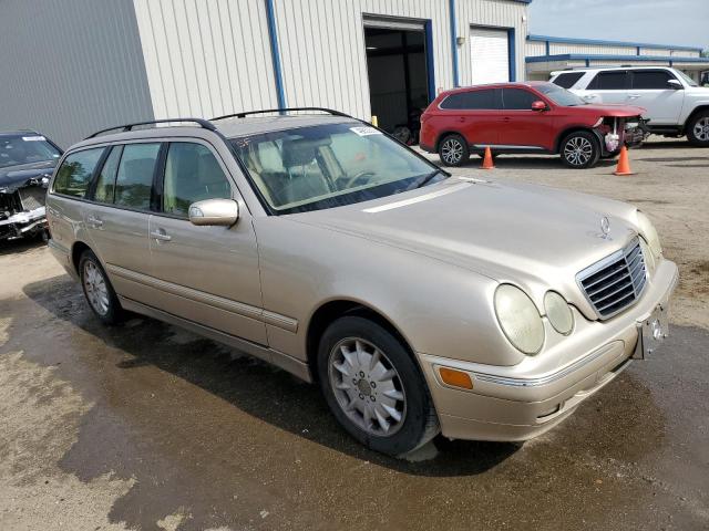 Photo 4 from auction – 2001 MERCEDES-BENZ E 320 with VIN WDBJH65J31B305465