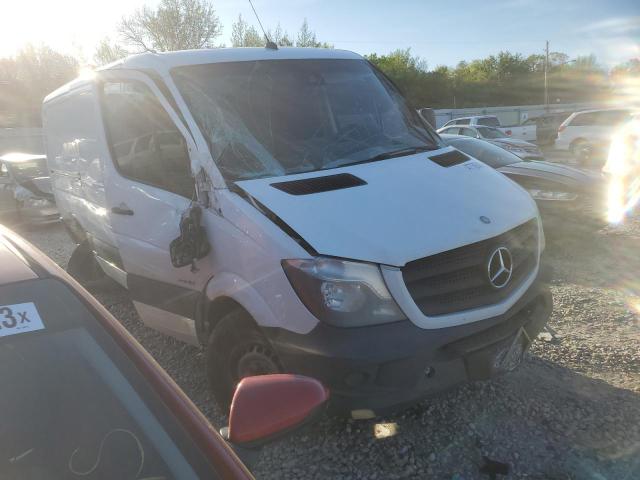 Photo 4 from auction – 2014 MERCEDES-BENZ SPRINTER 2 with VIN WD3PE7CCXE5843271