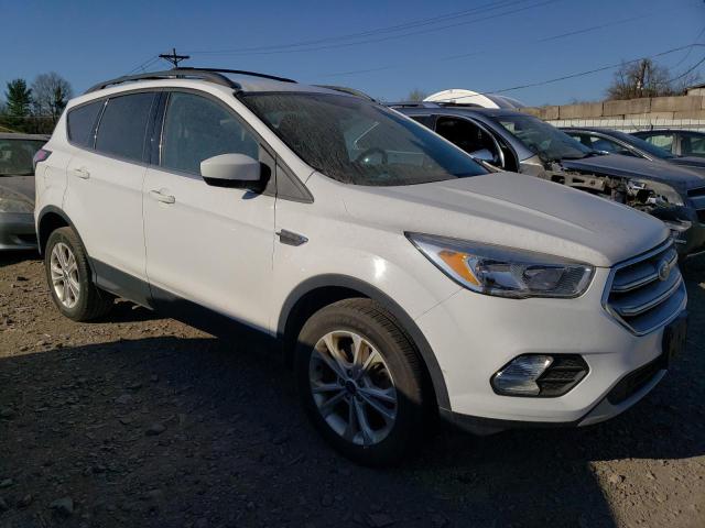 Photo 4 from auction – 2018 FORD ESCAPE SE with VIN 1FMCU9GD9JUA88230