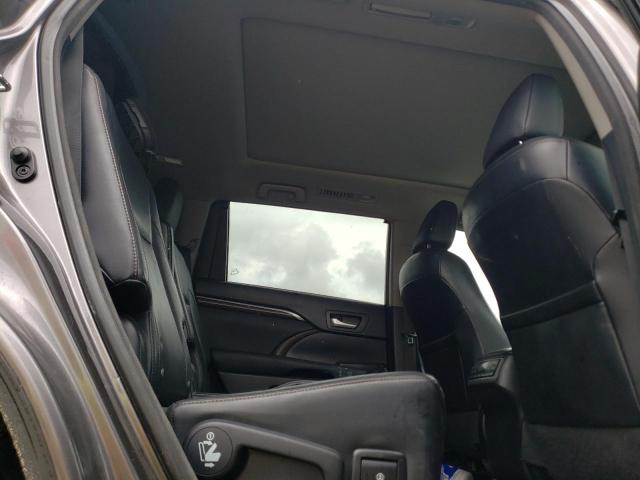 Photo 11 from auction – 2015 TOYOTA HIGHLANDER with VIN 5TDDKRFH7FS131641
