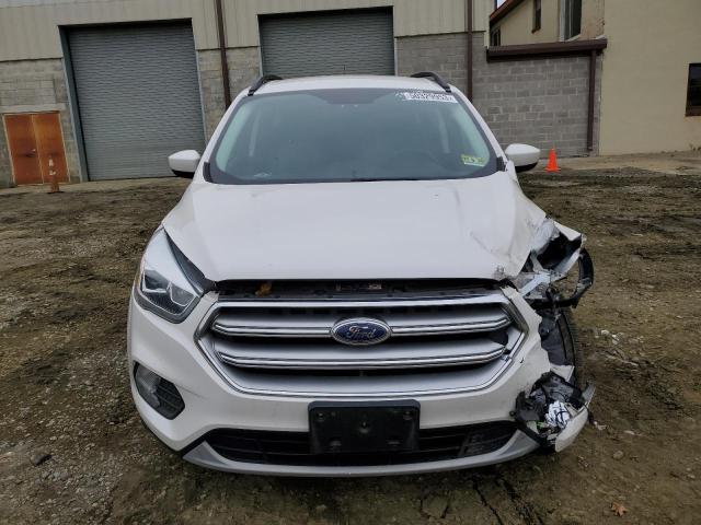 Photo 5 from auction – 2017 FORD ESCAPE SE with VIN 1FMCU9GD5HUB34680
