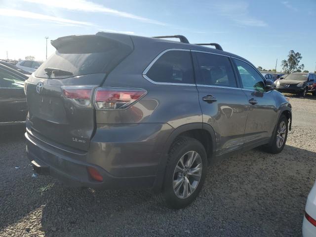 Photo 3 from auction – 2016 TOYOTA HIGHLANDER with VIN 5TDBKRFH6GS350034
