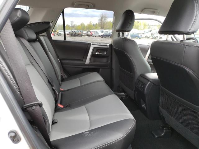 Photo 10 from auction – 2021 TOYOTA 4RUNNER SR with VIN JTENU5JR9M5960779