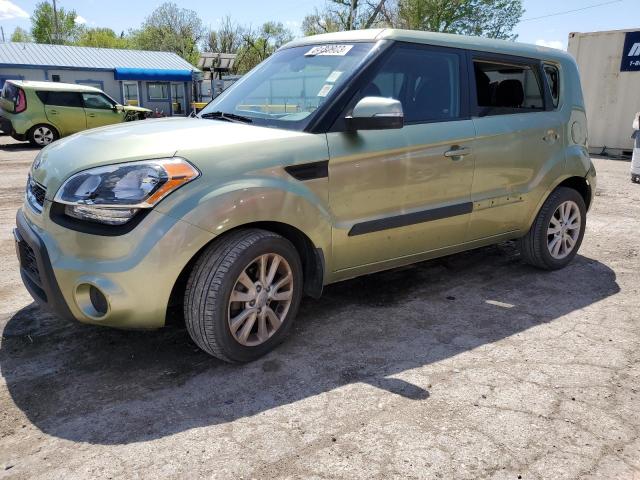 KIA SOUL + 2013 with VIN KNDJT2A64D7577587 - Photo from auction