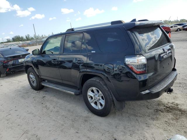Photo 2 from auction – 2020 TOYOTA 4RUNNER SR with VIN JTEZU5JR5L5223871
