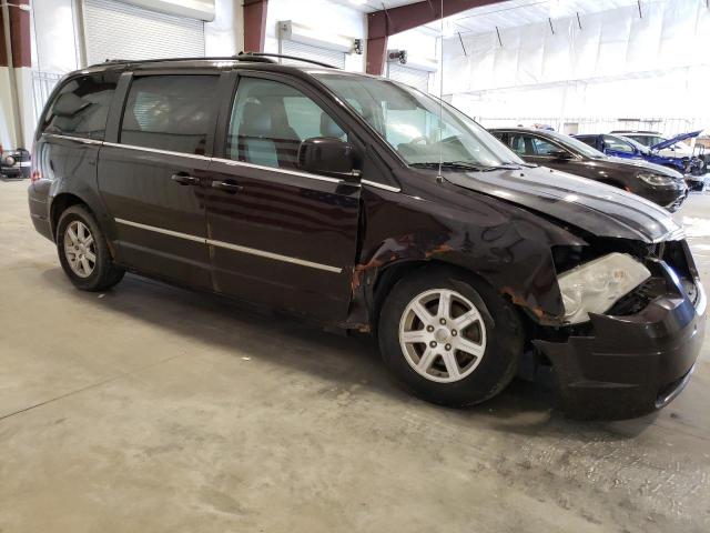 Photo 4 from auction – 2010 CHRYSLER TOWN & COU with VIN 2A4RR8DX4AR392274