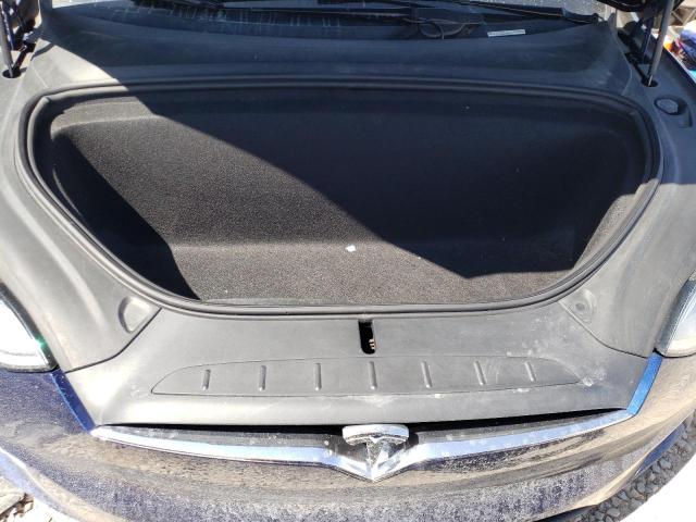 Photo 11 from auction – 2018 TESLA MODEL X with VIN 5YJXCDE20JF140057