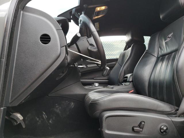 Photo 7 from auction – 2019 CHRYSLER 300 S with VIN 2C3CCABG0KH565999