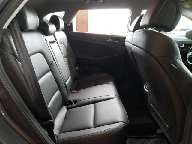 Photo 10 from auction – 2016 HYUNDAI TUCSON LIM with VIN KM8J33A26GU040014