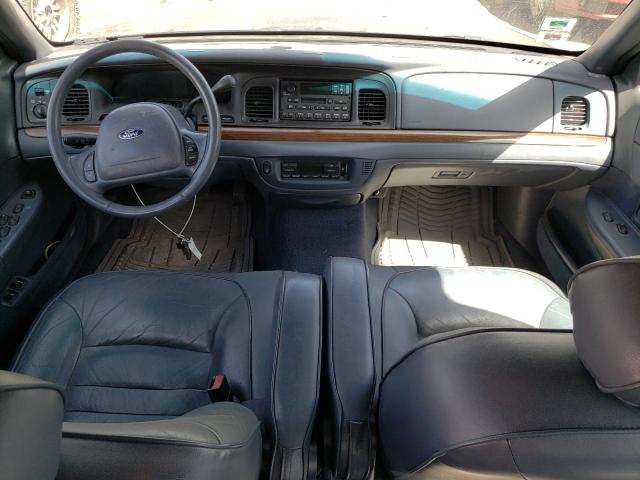 Photo 8 from auction – 2001 FORD CROWN VICT with VIN 2FAFP74W91X127724
