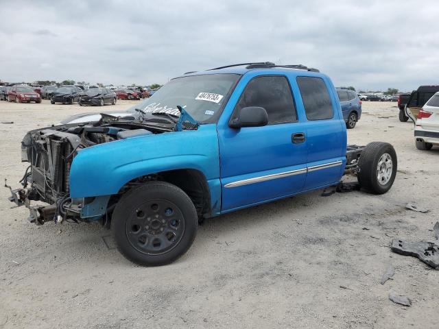 CHEVROLET SILVERADO 2000 with VIN 2GCEC19T4Y1302424 - Photo from auction