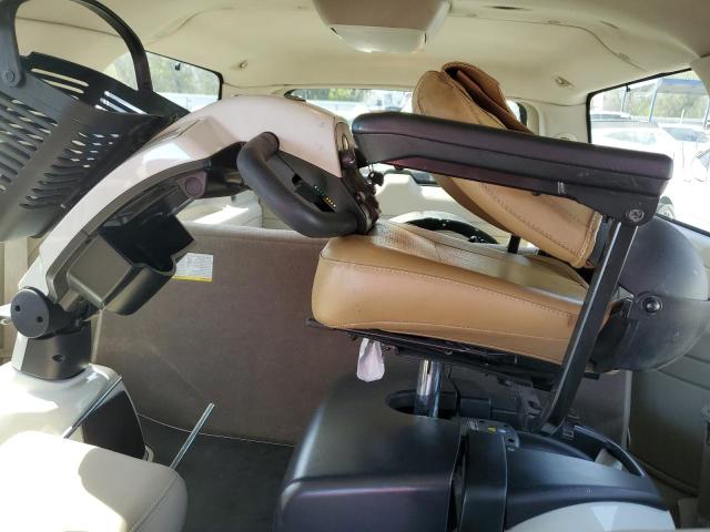 Фото 10 с аукциона – 2005 CADILLAC ESCALADE E с VIN 3GYFK66N15G189457