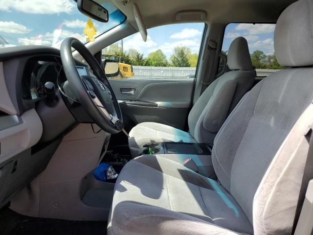 Photo 7 from auction – 2016 TOYOTA SIENNA LE with VIN 5TDKK3DC9GS697281
