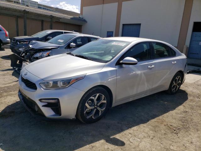 KIA FORTE FE 2021 with VIN 3KPF24ADXME350214 - Photo from auction