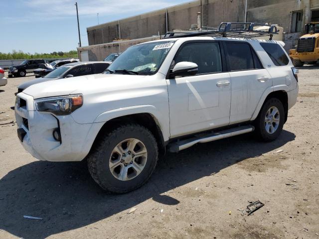 Photo 1 from auction – 2014 TOYOTA 4RUNNER SR with VIN JTEBU5JR8E5164691