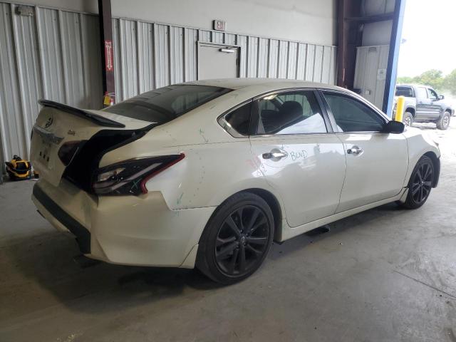 Photo 3 from auction – 2017 NISSAN ALTIMA 2.5 with VIN 1N4AL3AP3HC173648