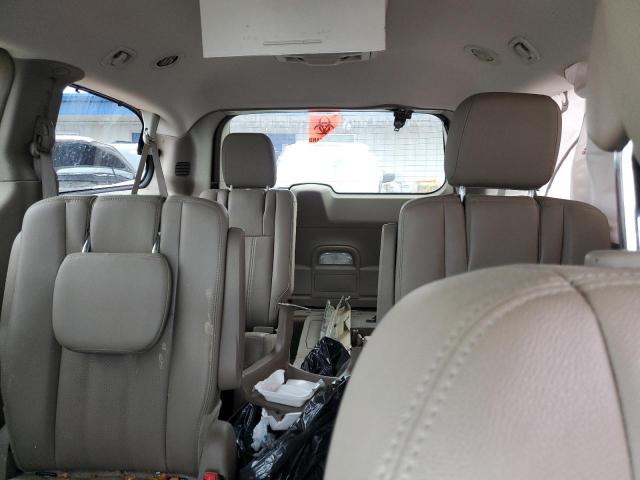 Photo 10 from auction – 2015 CHRYSLER TOWN & COU with VIN 2C4RC1CG7FR540070