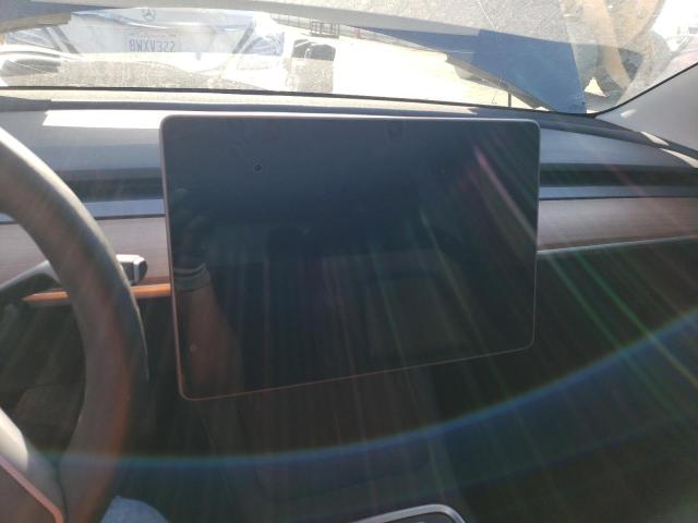 Photo 9 from auction – 2022 TESLA MODEL 3 with VIN 5YJ3E1EB3NF352402