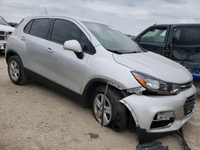 Photo 4 from auction – 2020 CHEVROLET TRAX LS with VIN 3GNCJKSB3LL162076