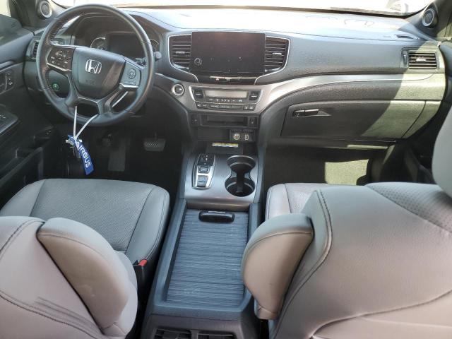 Photo 8 from auction – 2022 HONDA PASSPORT E with VIN 5FNYF7H59NB001974