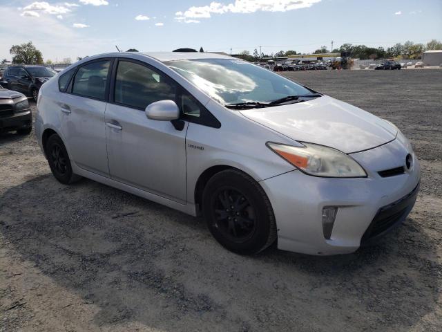 Photo 4 from auction – 2013 TOYOTA PRIUS with VIN JTDKN3DU6D1682195