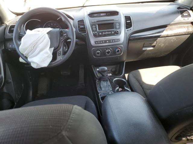 Photo 8 from auction – 2014 KIA SORENTO LX with VIN 5XYKT3A63EG495378