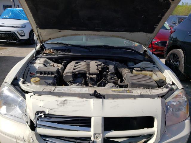 Photo 11 from auction – 2005 DODGE MAGNUM SXT with VIN 2D4FV48V45H677349