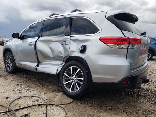 Photo 2 from auction – 2017 TOYOTA HIGHLANDER with VIN 5TDJZRFH8HS508141