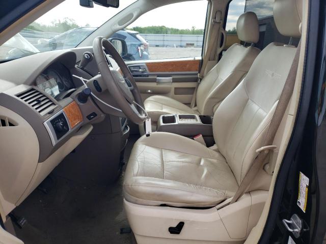 Photo 7 from auction – 2010 CHRYSLER TOWN & COU with VIN 2A4RR6DX3AR133926