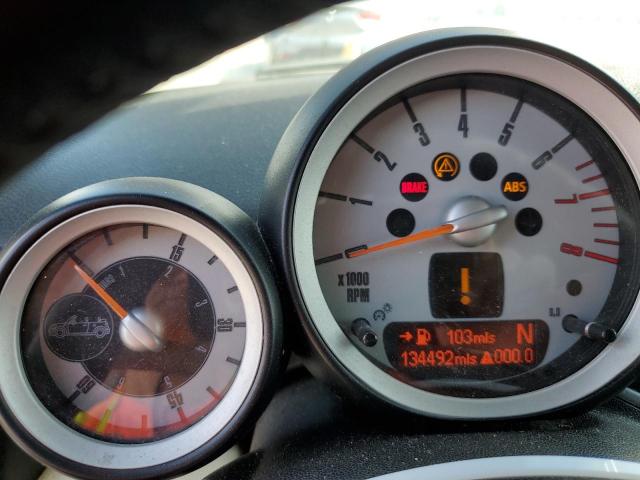 Photo 9 from auction – 2010 MINI COOPER with VIN WMWMR3C53ATU97218