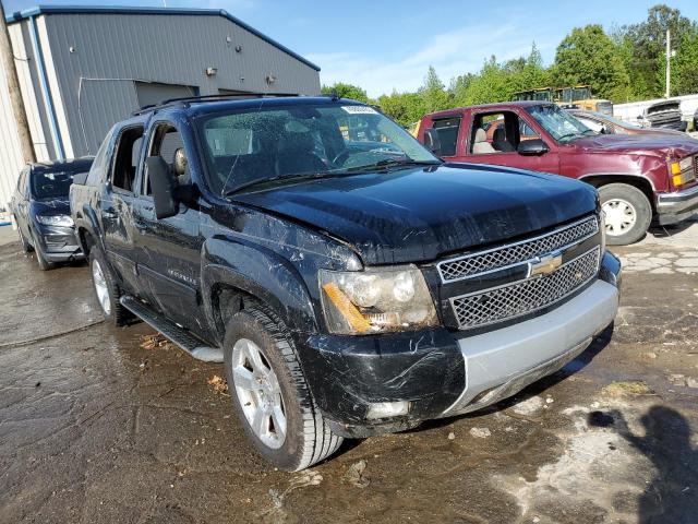 Photo 4 from auction – 2011 CHEVROLET AVALANCHE with VIN 3GNTKFE32BG172386