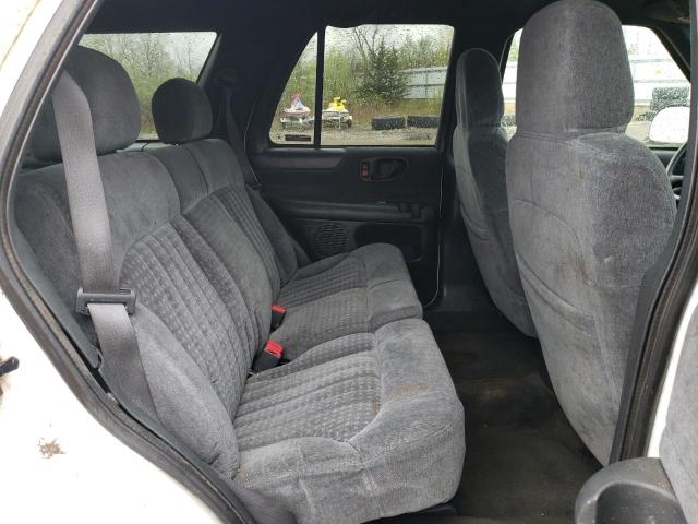 Photo 11 from auction – 2000 CHEVROLET BLAZER with VIN 1GNDT13W9Y2195604