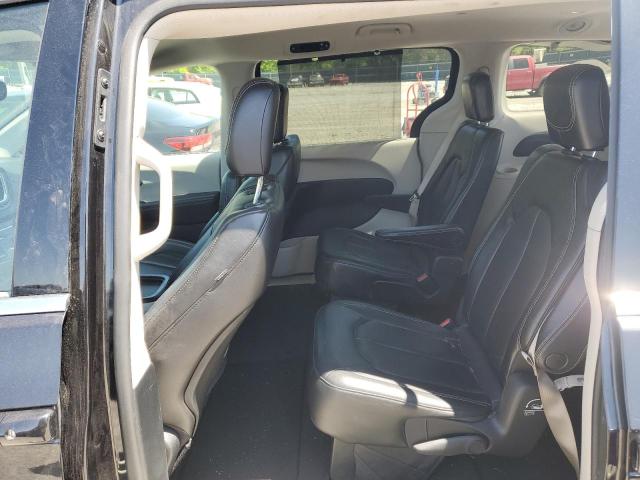 Photo 11 from auction – 2020 CHRYSLER VOYAGER LX with VIN 2C4RC1DG1LR266147