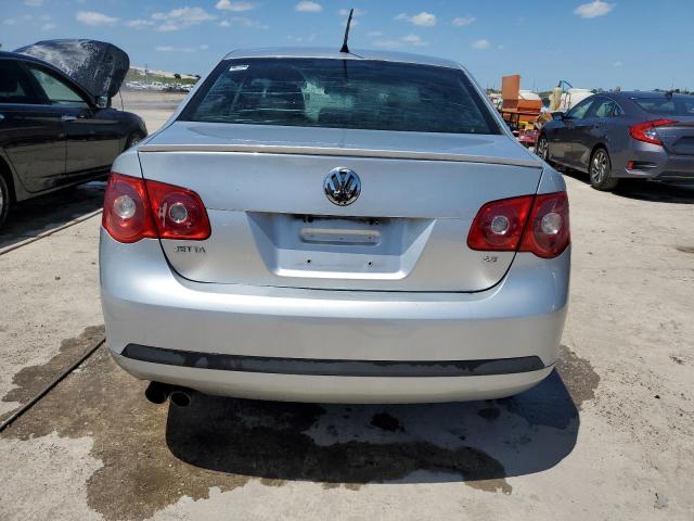 Photo 6 from auction – 2007 VOLKSWAGEN JETTA WOLF with VIN 3VWEF71K97M070176