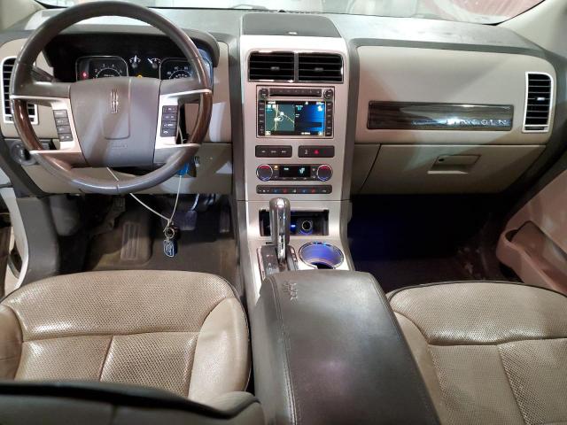 Photo 8 from auction – 2010 LINCOLN MKX with VIN 2LMDJ8JC3ABJ05198
