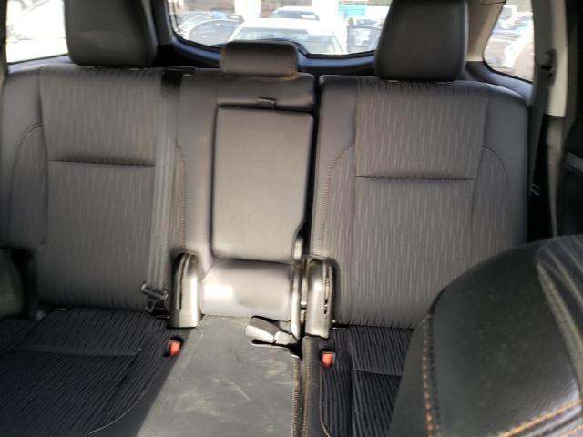 Photo 10 from auction – 2018 TOYOTA HIGHLANDER with VIN 5TDZZRFH6JS261971