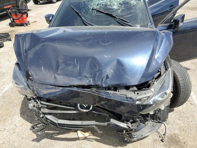 Photo 11 from auction – 2018 MAZDA 3 TOURING with VIN 3MZBN1L31JM259971