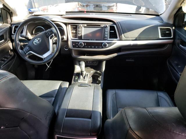 Photo 8 from auction – 2017 TOYOTA HIGHLANDER with VIN 5TDKZRFH7HS522097