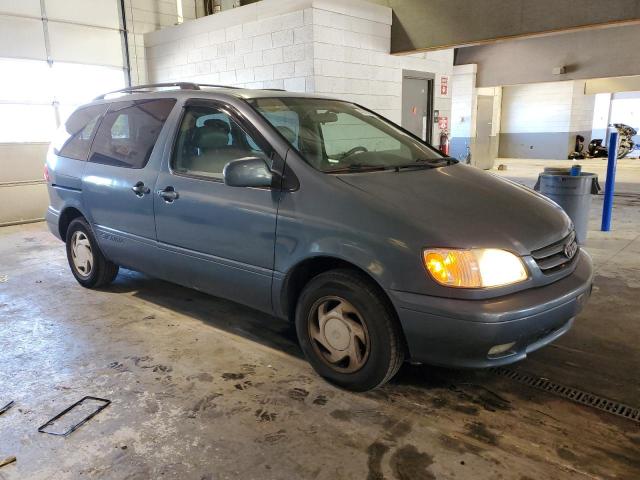 Photo 4 from auction – 2002 TOYOTA MINIVAN with VIN 4T3ZF13C42U443087