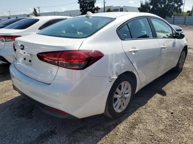 Photo 3 from auction – 2017 KIA FORTE LX with VIN 3KPFL4A76HE009907