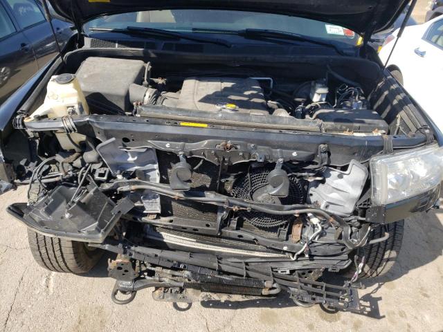 Photo 12 from auction – 2011 TOYOTA SEQUOIA PL with VIN 5TDDY5G17BS054496