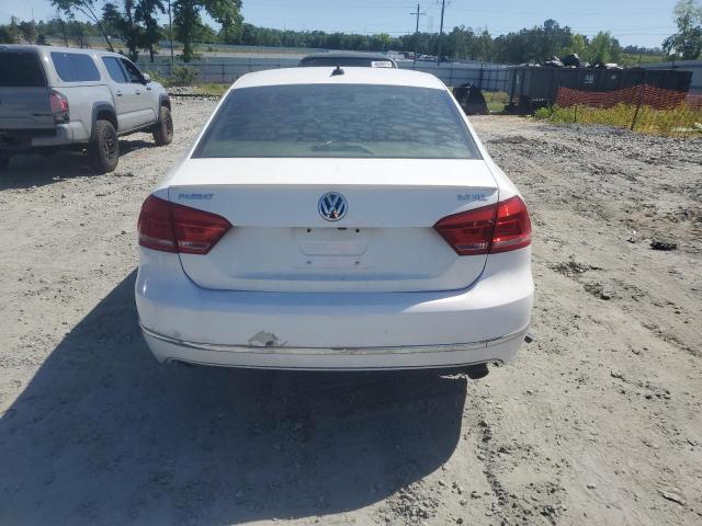 Photo 6 from auction – 2013 VOLKSWAGEN PASSAT SEL with VIN 1VWCM7A38DC033820