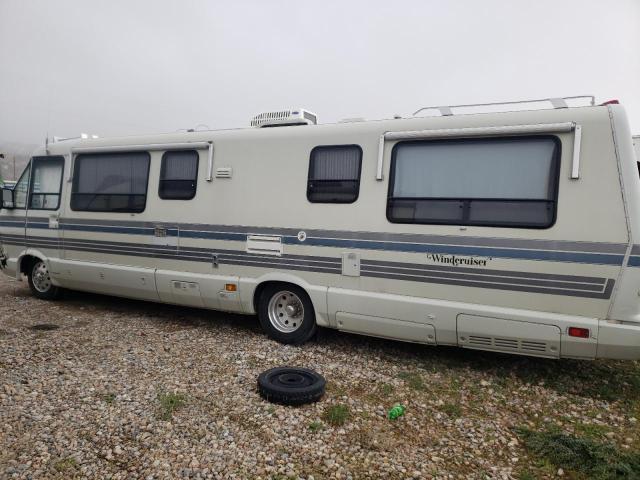 Photo 3 from auction – 1987 CHEVROLET P30 with VIN 1GBKP37W5H3340033