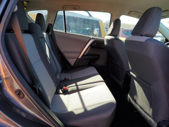 Photo 11 from auction – 2013 TOYOTA RAV4 LE with VIN 2T3BFREV9DW035704