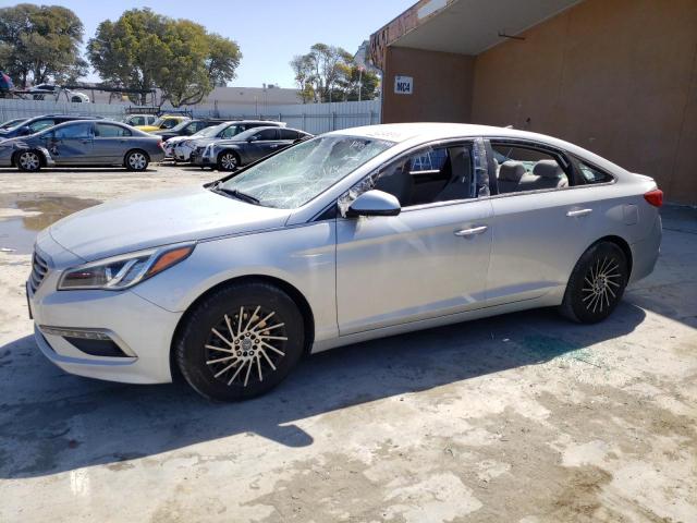 HYUNDAI SONATA SE 2015 with VIN 5NPE24AFXFH045131 - Photo from auction