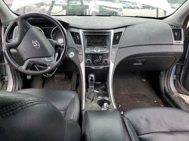 Photo 8 from auction – 2011 HYUNDAI SONATA SE with VIN 5NPEC4AC1BH137368
