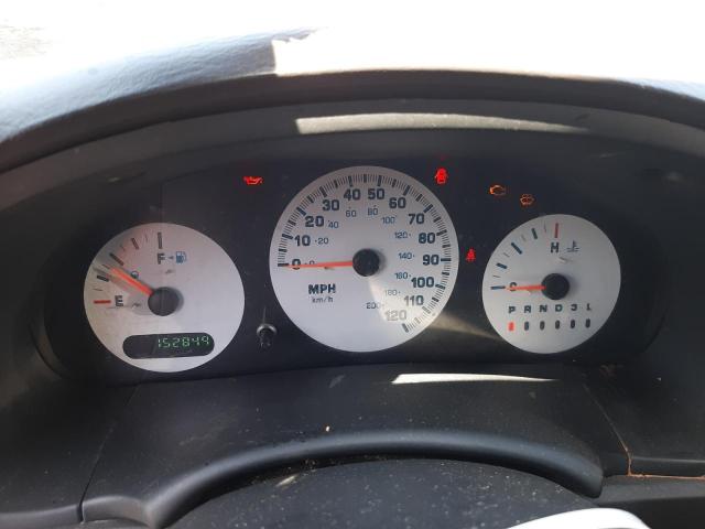 Photo 9 from auction – 2004 CHRYSLER TOWN & COU with VIN 2C8GP44R84R502453