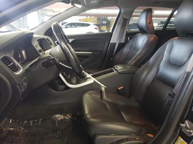 Photo 7 from auction – 2015 VOLVO V60 PREMIE with VIN YV140MEB4F1207314