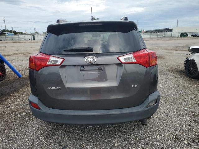 Photo 6 from auction – 2015 TOYOTA RAV4 LE with VIN JTMZFREV3FD066834